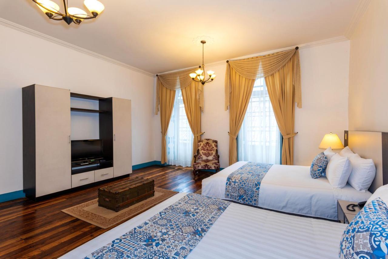 Del Parque Hotel & Suites Cuenca Exterior photo